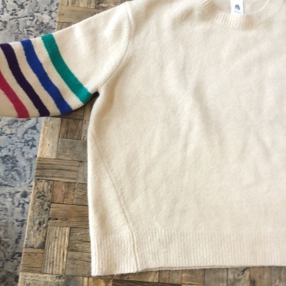 Flawless Crewneck Sweater Rainbow Sleeves - Picture 5 of 8